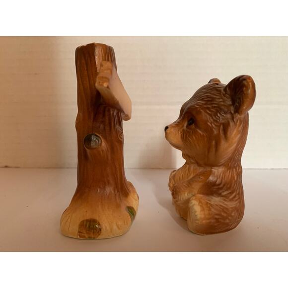 Vintage Japan Ceramic Bear and Tree Salt and Pepper Shakers Set - Picture 3 of 6